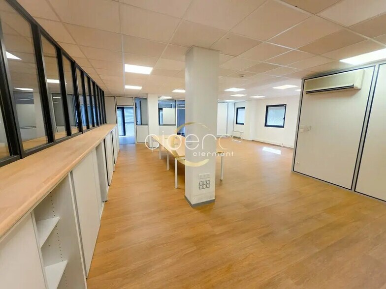 Office in Aubière for sale - Building Photo - Image 1 of 12
