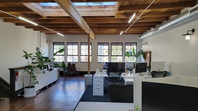 457 10th St, San Francisco, CA for lease Interior Photo- Image 2 of 5