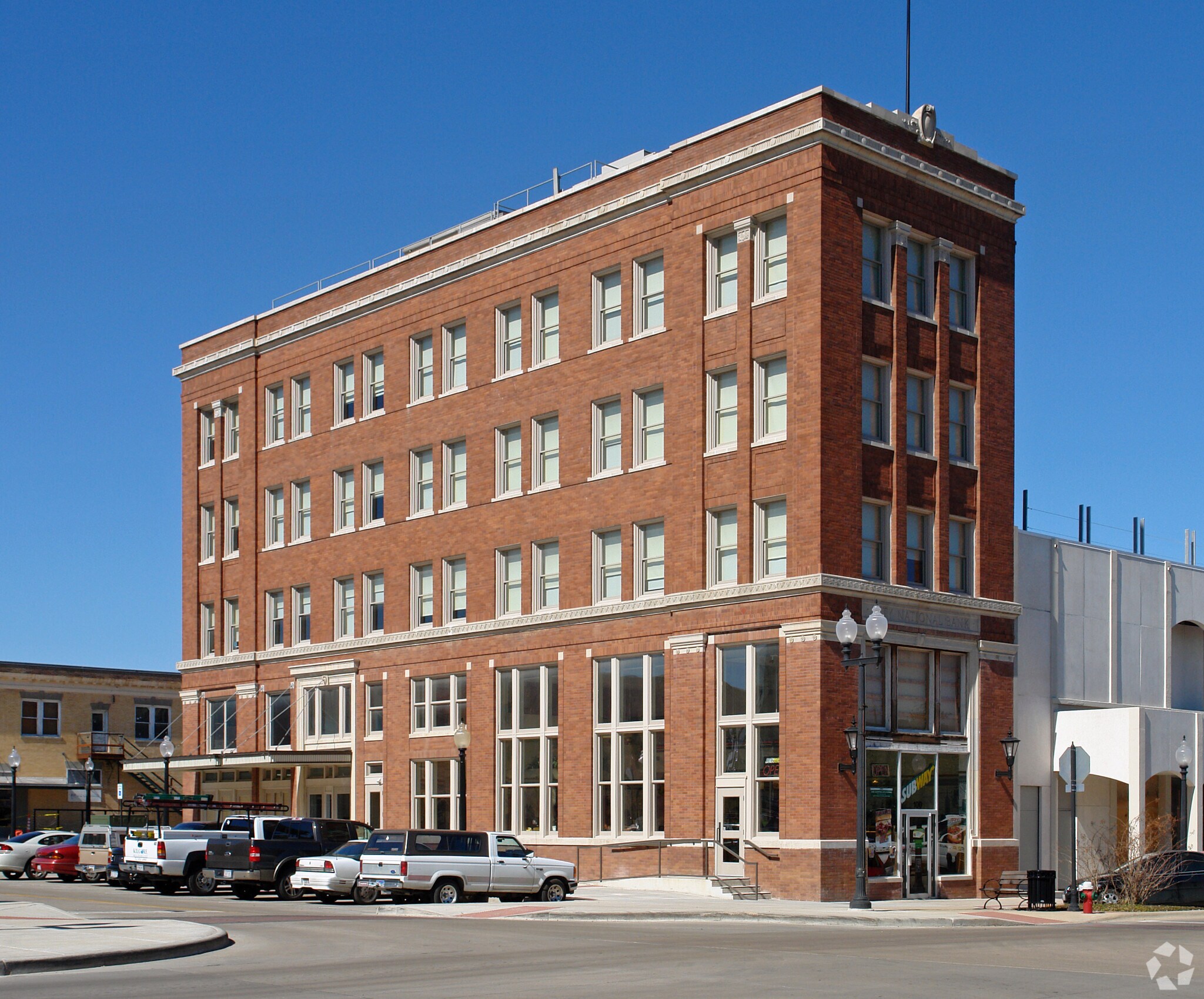 100 N Main St, Bryan, TX for sale Primary Photo- Image 1 of 1