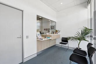 1 Chesterfield Rd, Stirling for lease Interior Photo- Image 2 of 9