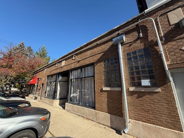 3635 Hollywood Ave, Brookfield, IL for lease - Building Photo - Image 3 of 4