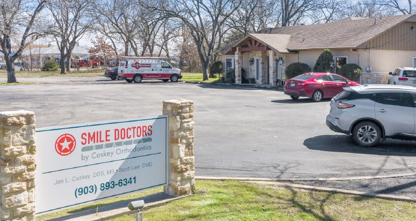 210 E Lamberth Rd, Sherman, TX for sale Primary Photo- Image 1 of 1