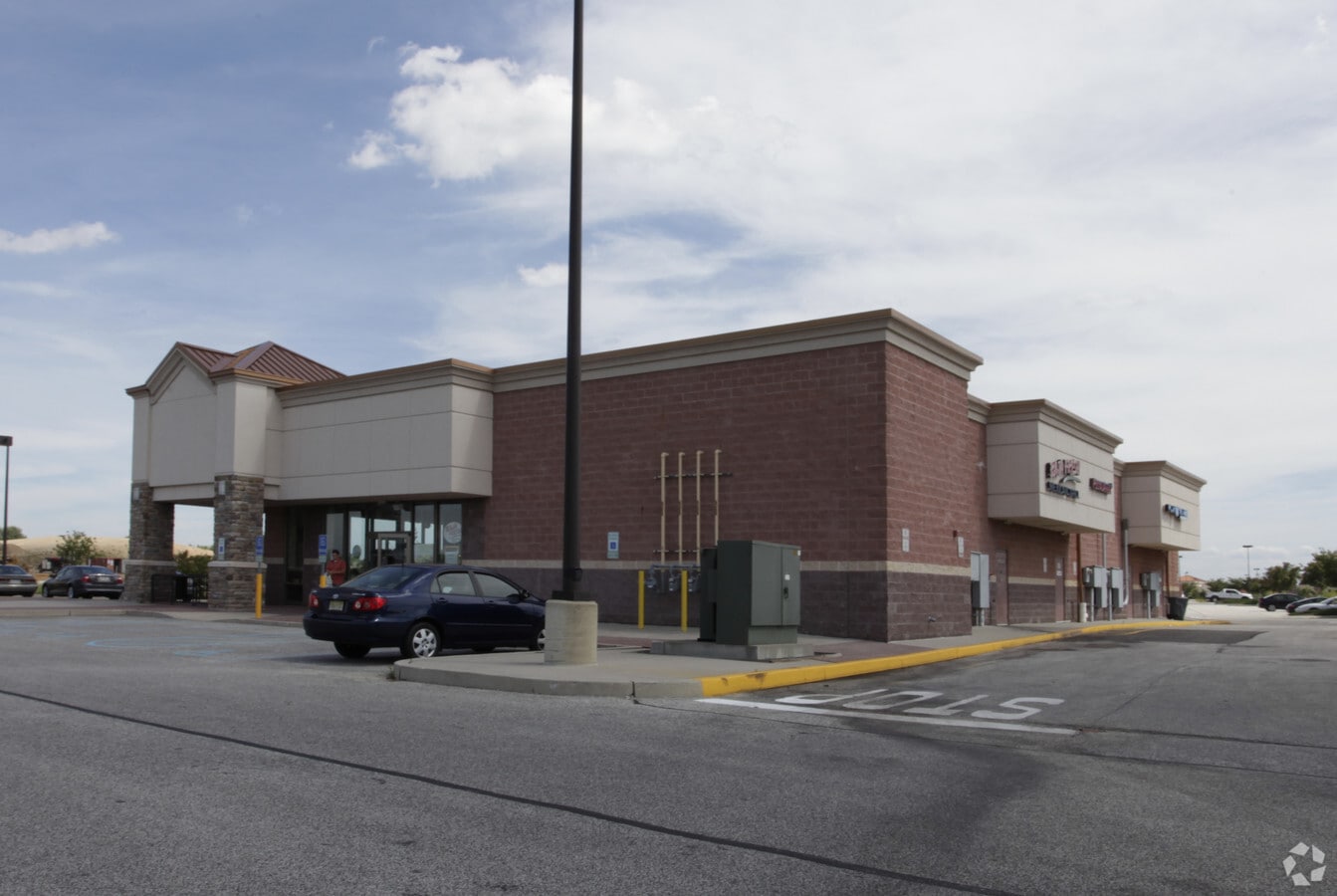 410 Centerton Rd, Mount Laurel, NJ 08054