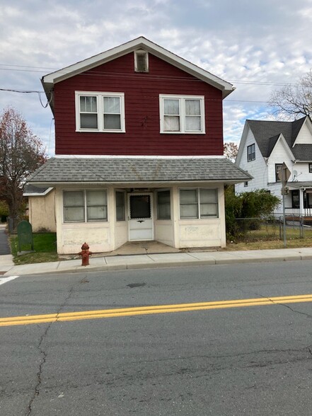 76 E Main St, Port Jervis, NY for sale - Primary Photo - Image 1 of 3