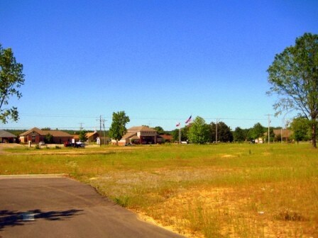 W Beebe Capps Expy, Searcy, AR for sale - Primary Photo - Image 1 of 1