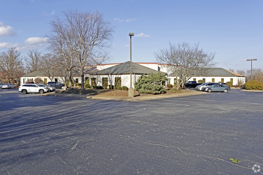 1801 Forest Hills Blvd, Bella Vista, AR 72715 Highlands Crossing Center