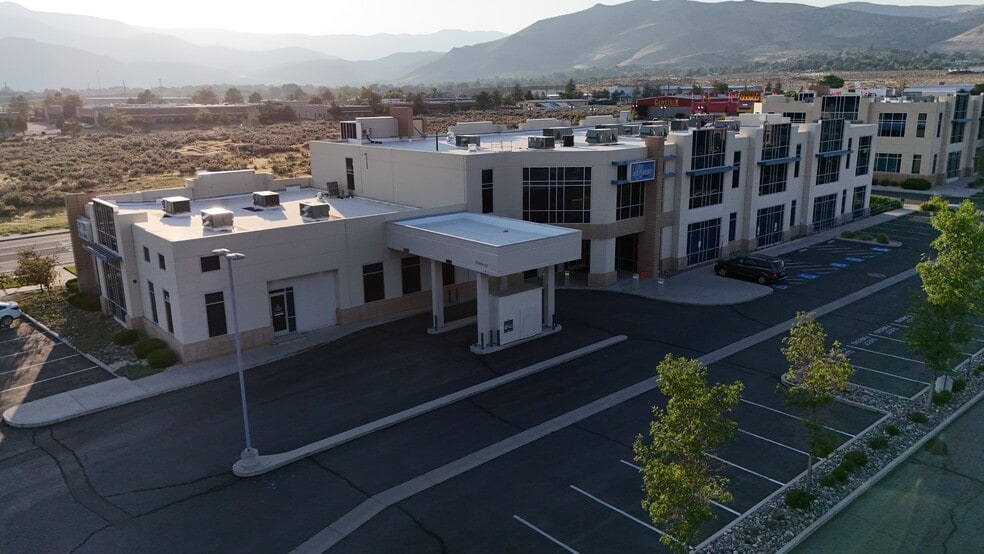 1818 E College Pky, Carson City, NV for lease - Building Photo - Image 3 of 15