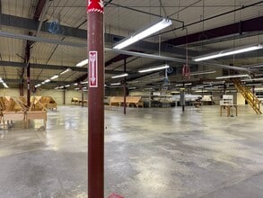 1930 W 1st St, Blue Earth, MN for sale Interior Photo- Image 2 of 4