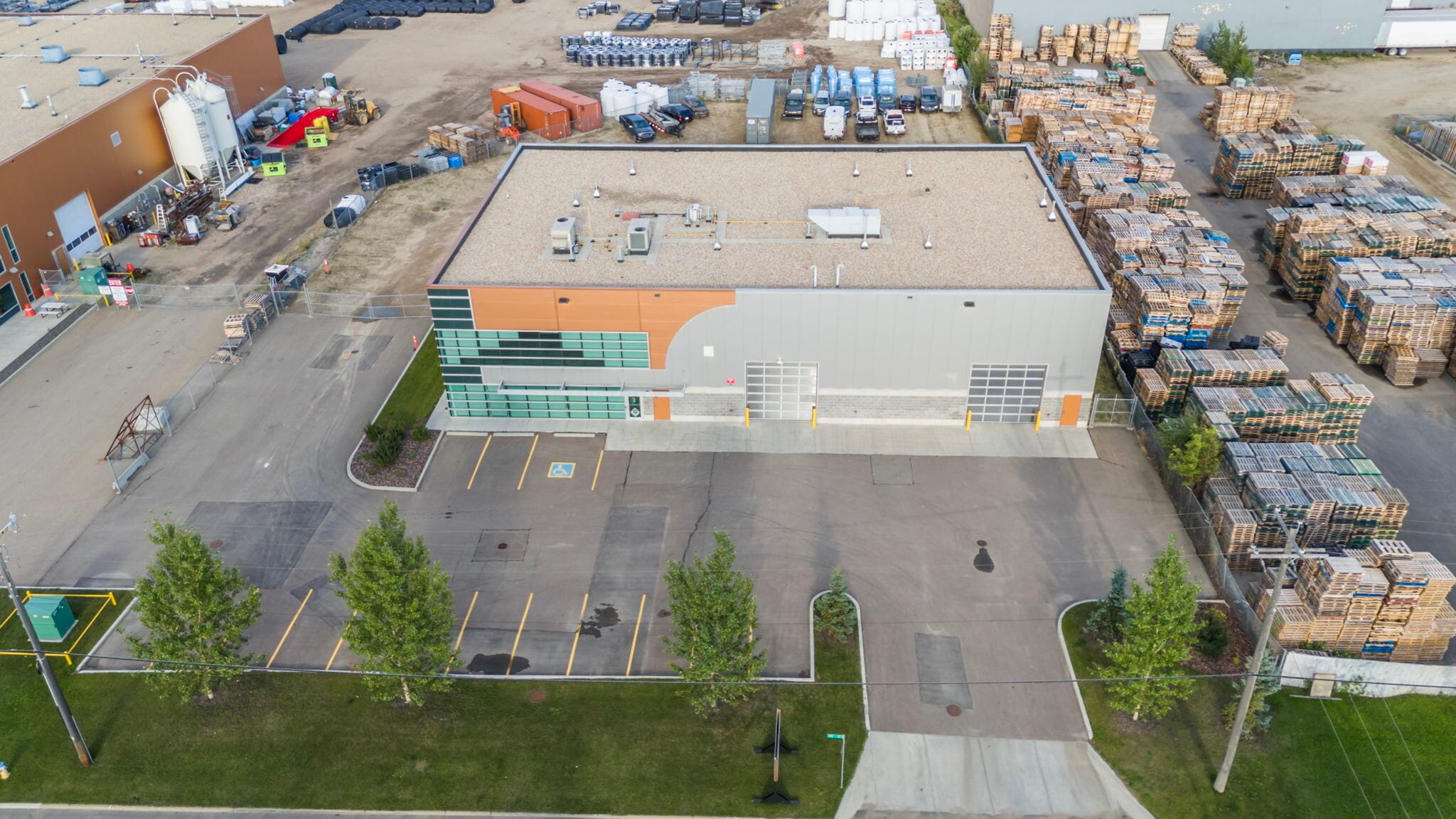 11921 152 St NW, Edmonton, AB for lease Building Photo- Image 1 of 10