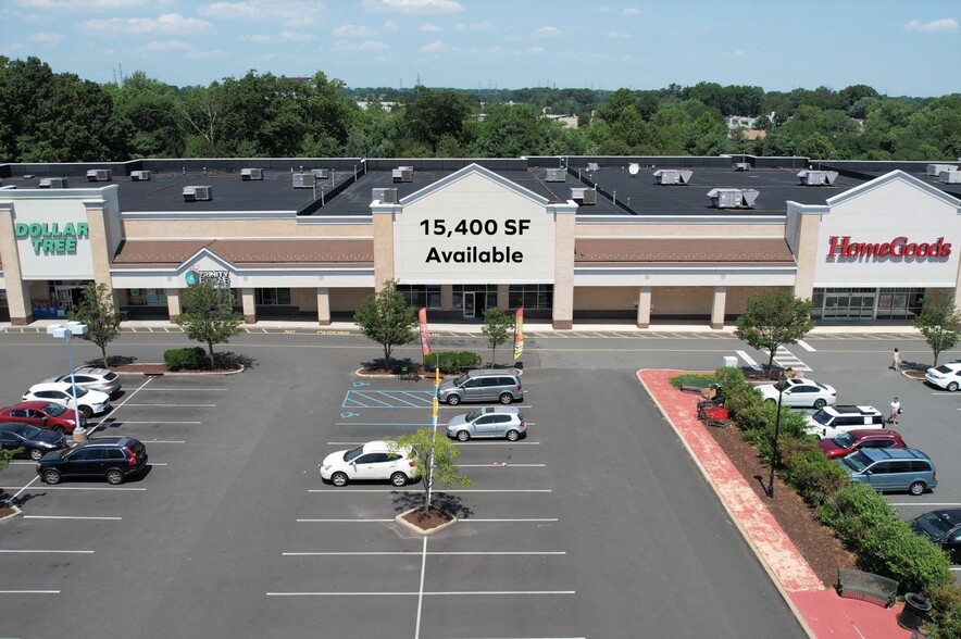 21 Woodbridge Ctr Dr, Woodbridge, NJ for lease - Building Photo - Image 3 of 7