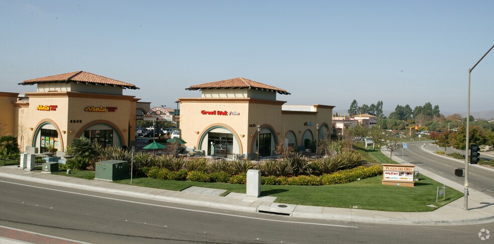 4635 Frazee Rd, Oceanside, CA for lease - Building Photo - Image 2 of 9