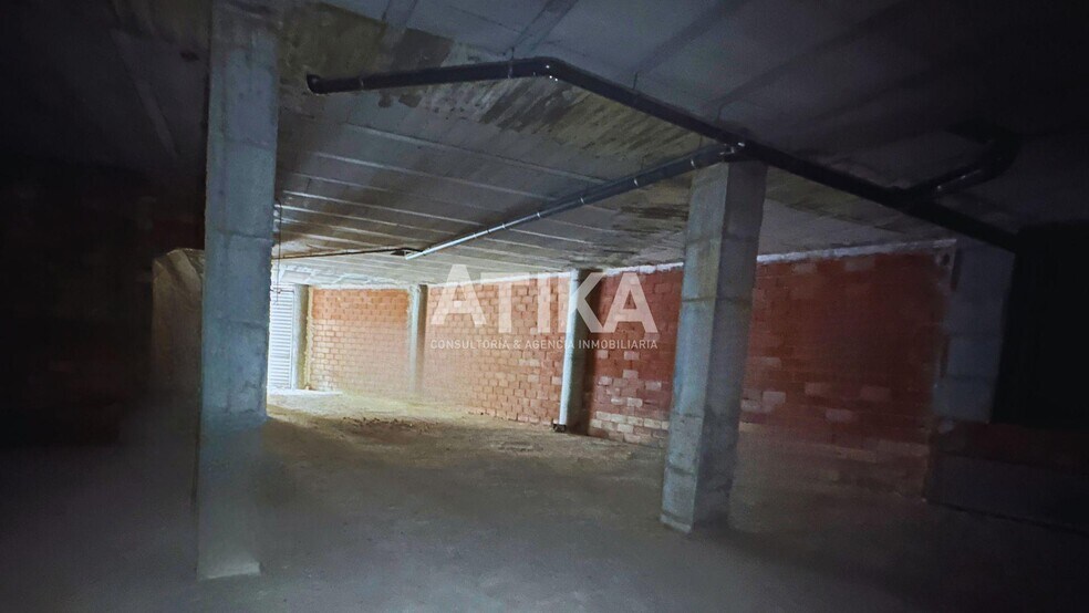 Retail in València for sale - Building Photo - Image 1 of 10