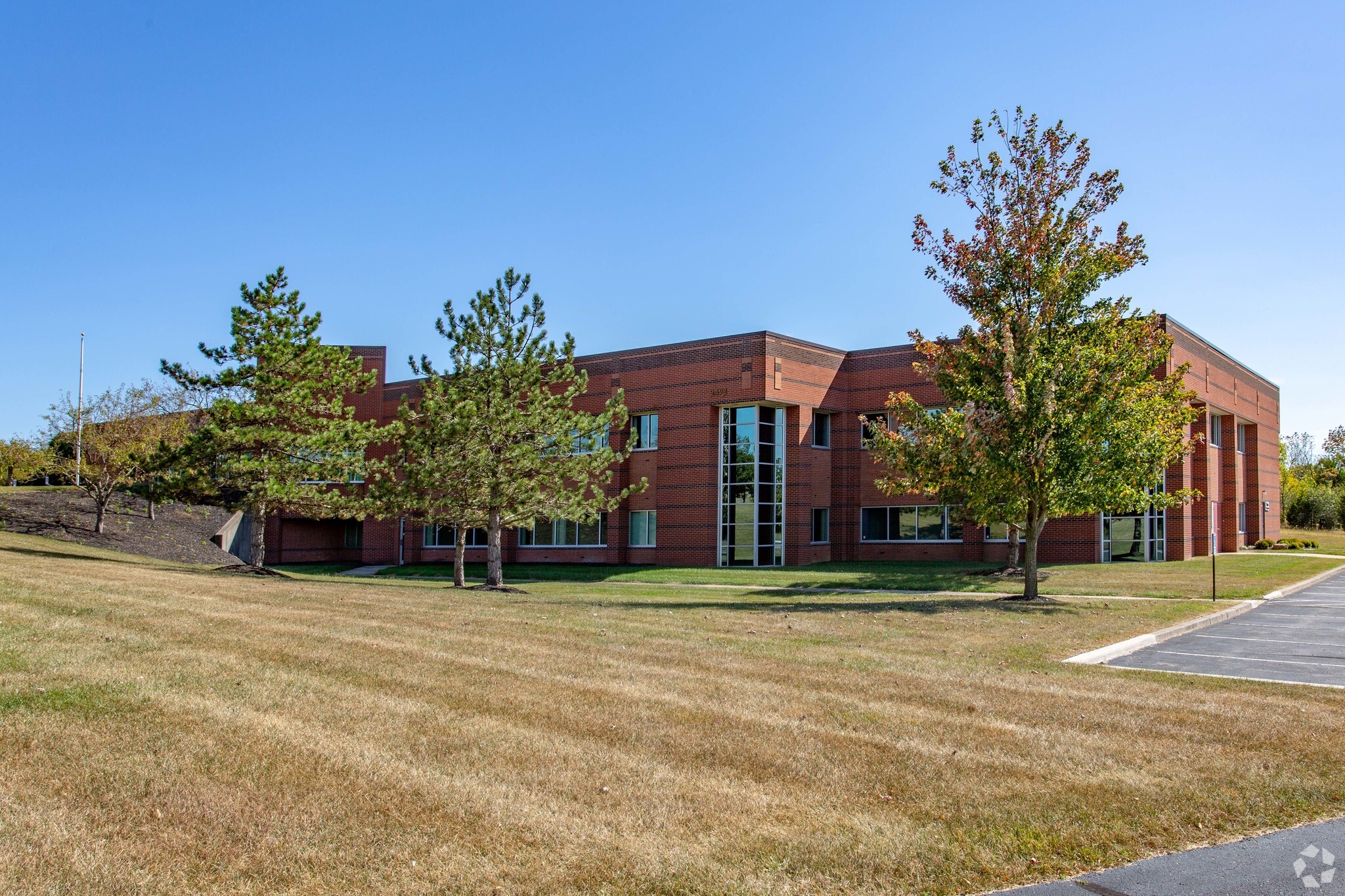 24902496 Technical Dr, Miamisburg, OH 45342 Technical Drive Office