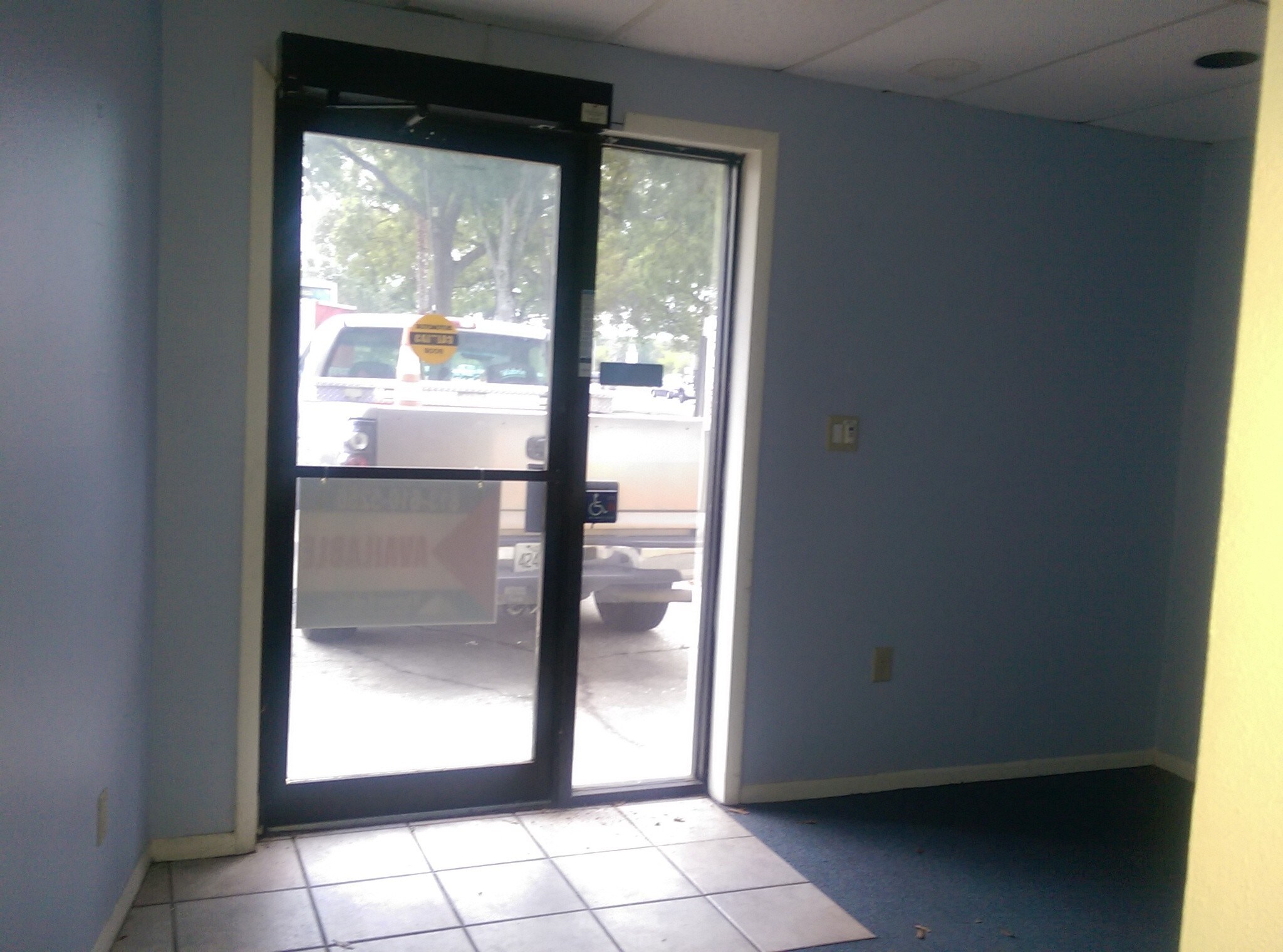 3030 North Falkenburg Road Tampa - 1y438r1