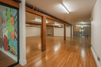 2101-2129 Mission St, San Francisco, CA for lease Interior Photo- Image 1 of 3