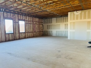 550-570 W Pioneer Blvd, Mesquite, NV for lease Interior Photo- Image 2 of 3