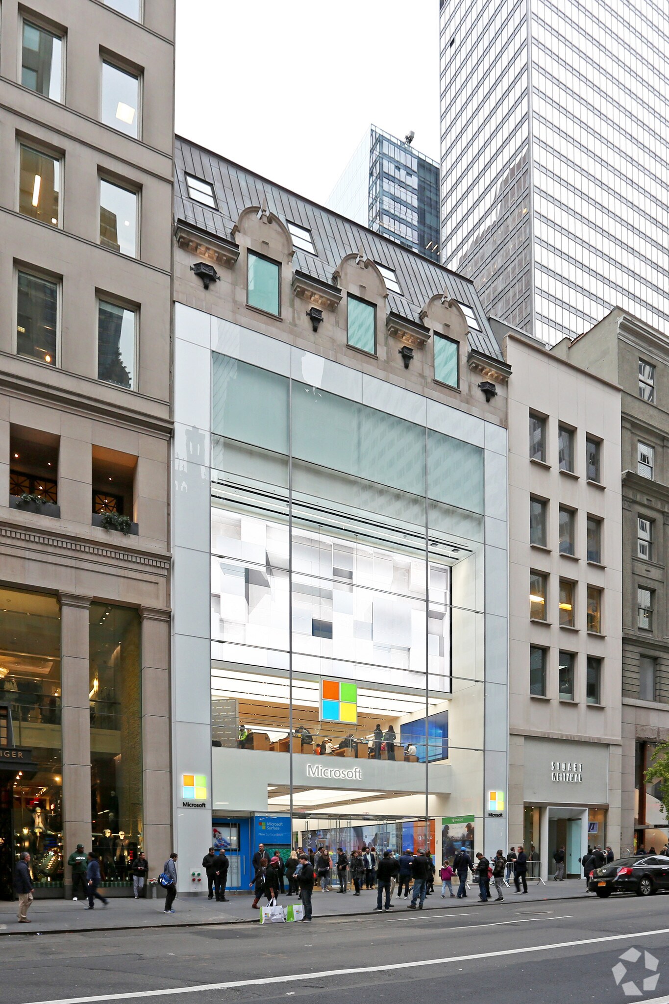 677 Fifth Ave, New York, NY for sale Primary Photo- Image 1 of 1