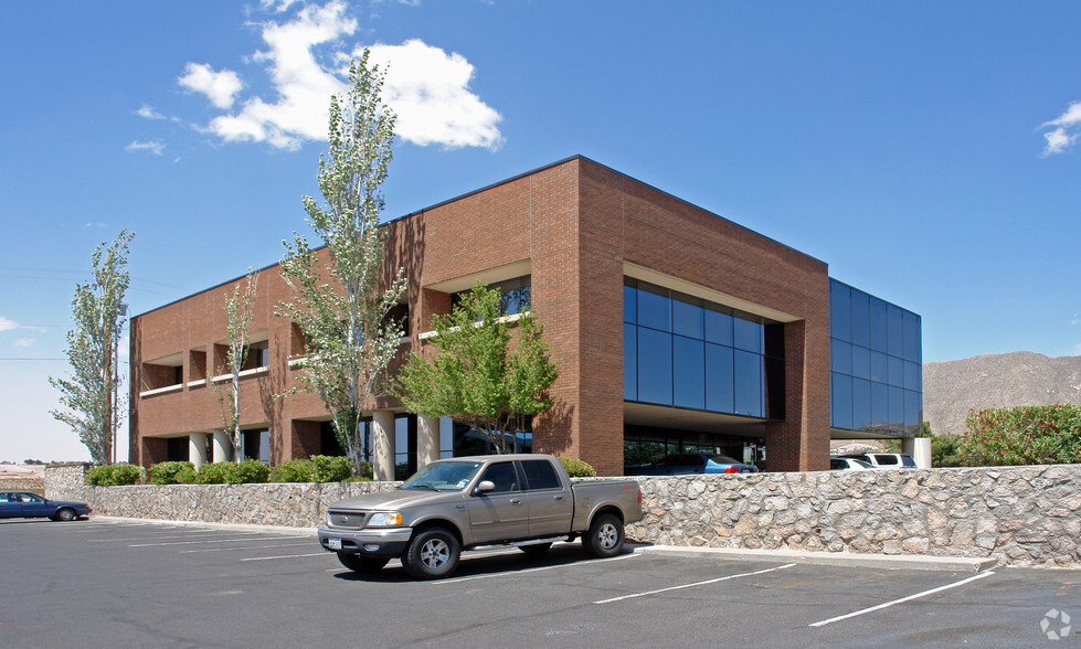 501 Executive Center Blvd, El Paso, TX for lease - Building Photo - Image 3 of 27