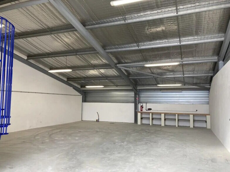 Flex in La Farlède for lease - Interior Photo - Image 1 of 6