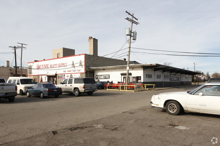 13503-13505 W McNichols Rd, Detroit, MI for sale - Building Photo - Image 2 of 2