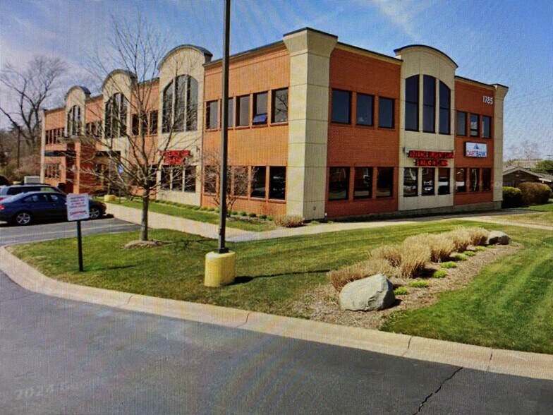 1785 W Stadium Blvd, Ann Arbor, MI for lease - Building Photo - Image 3 of 6