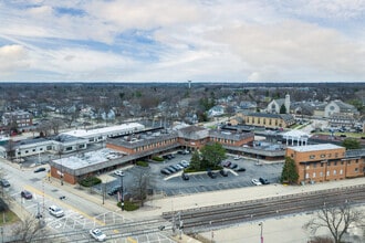 106-140 Barrington Commons Ct, Barrington, IL - AERIAL  map view