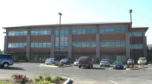 3911 Castlevale Rd, Yakima, WA for sale - Primary Photo - Image 1 of 1