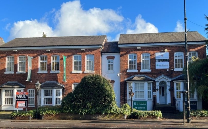 30-34 Crofts Bank Rd, Urmston for lease - Primary Photo - Image 1 of 1