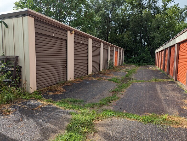 610 S Delaware Ave, Manhattan, KS for sale - Primary Photo - Image 1 of 1