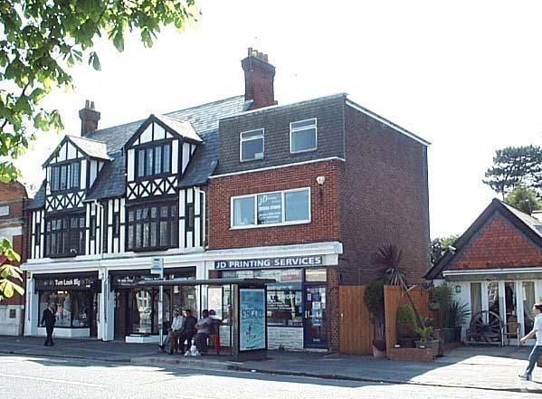 28 Alexandra Rd, Farnborough for sale Primary Photo- Image 1 of 1