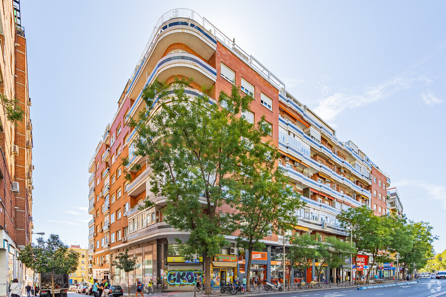 Calle Manuel Luna, 1, Madrid, Madrid for sale - Primary Photo - Image 1 of 2