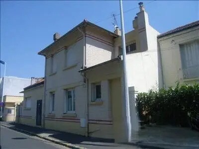 Office in Nanterre for lease Building Photo- Image 1 of 10