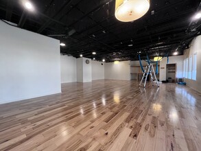 1020 Dennison Ave, Columbus, OH for lease Interior Photo- Image 2 of 3