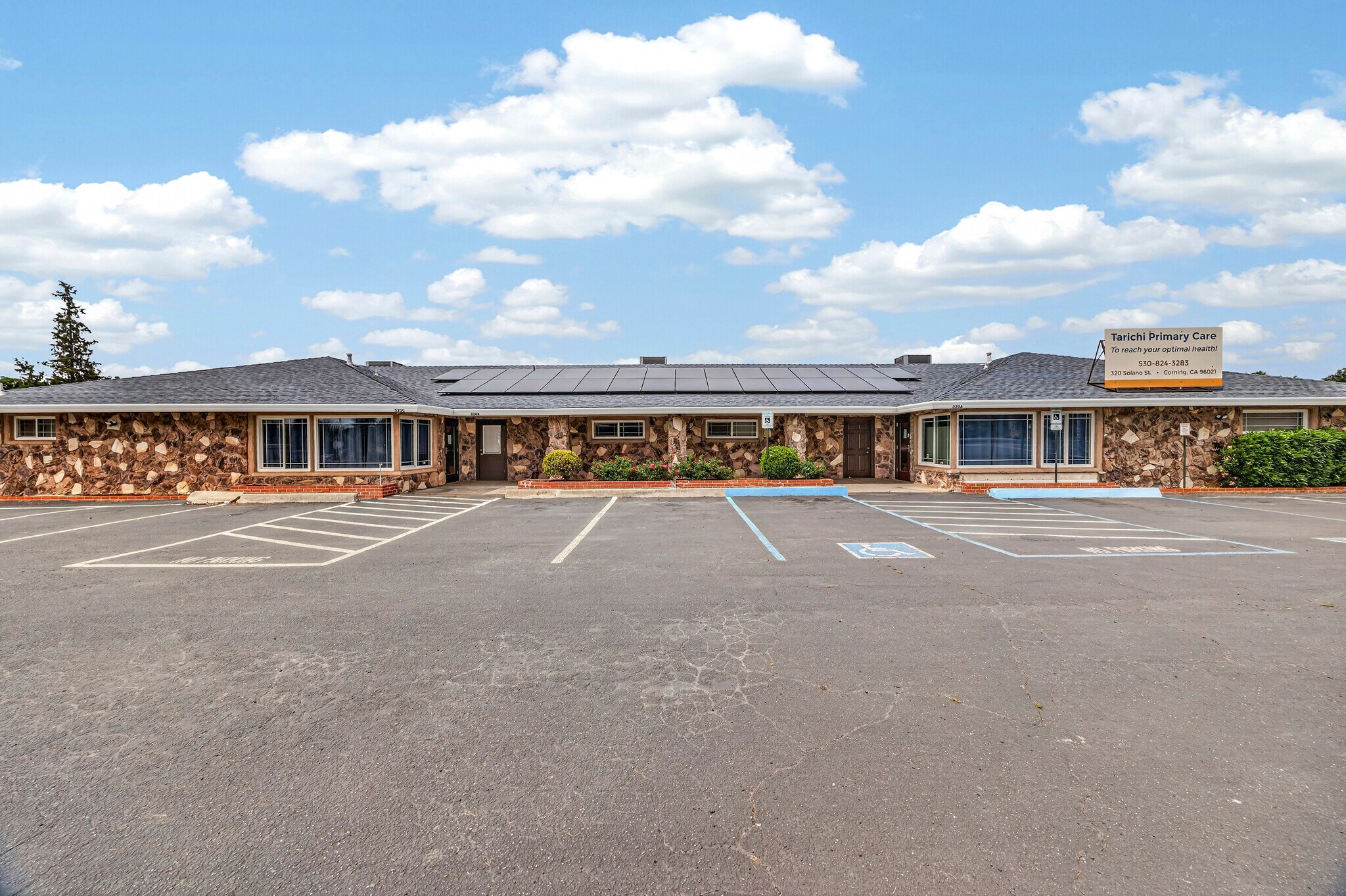 320 Solano St, Corning, CA for sale Primary Photo- Image 1 of 19