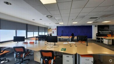 Office in Madrid, Madrid for lease Interior Photo- Image 2 of 13