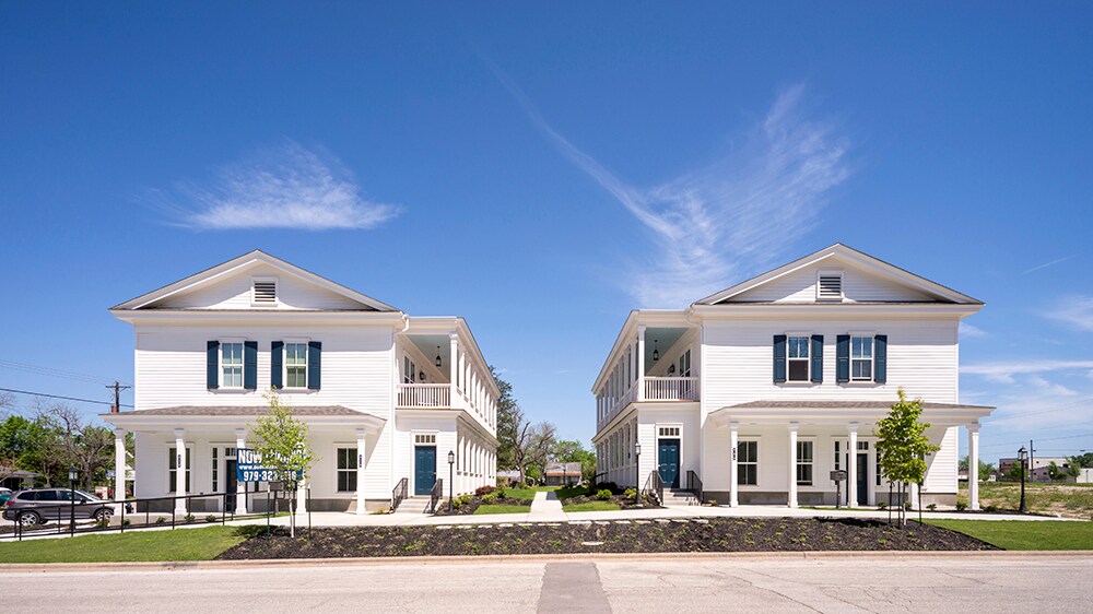 206 W 22nd St, Bryan, TX for sale Primary Photo- Image 1 of 1