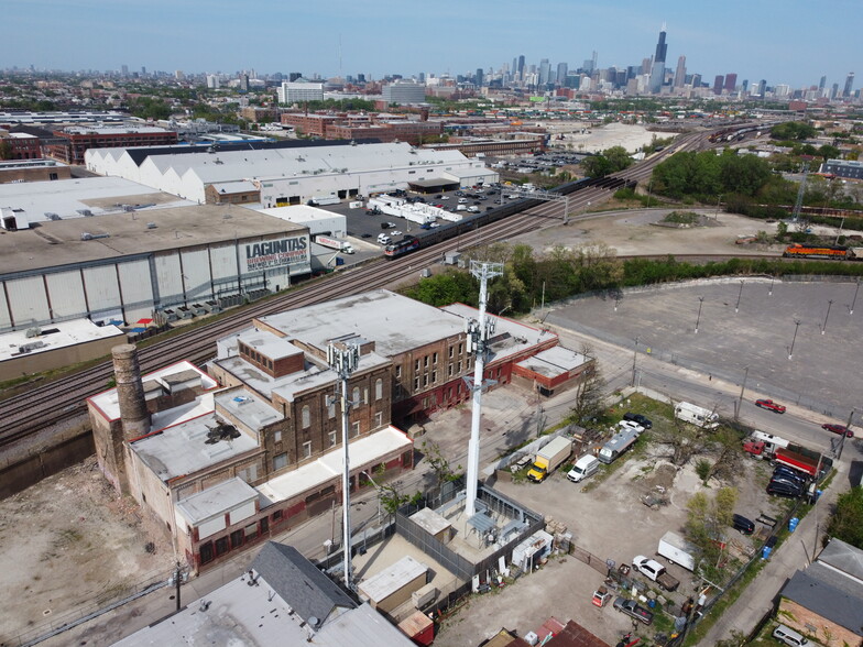 2600 W 19th St, Chicago, IL for lease - Aerial - Image 2 of 2