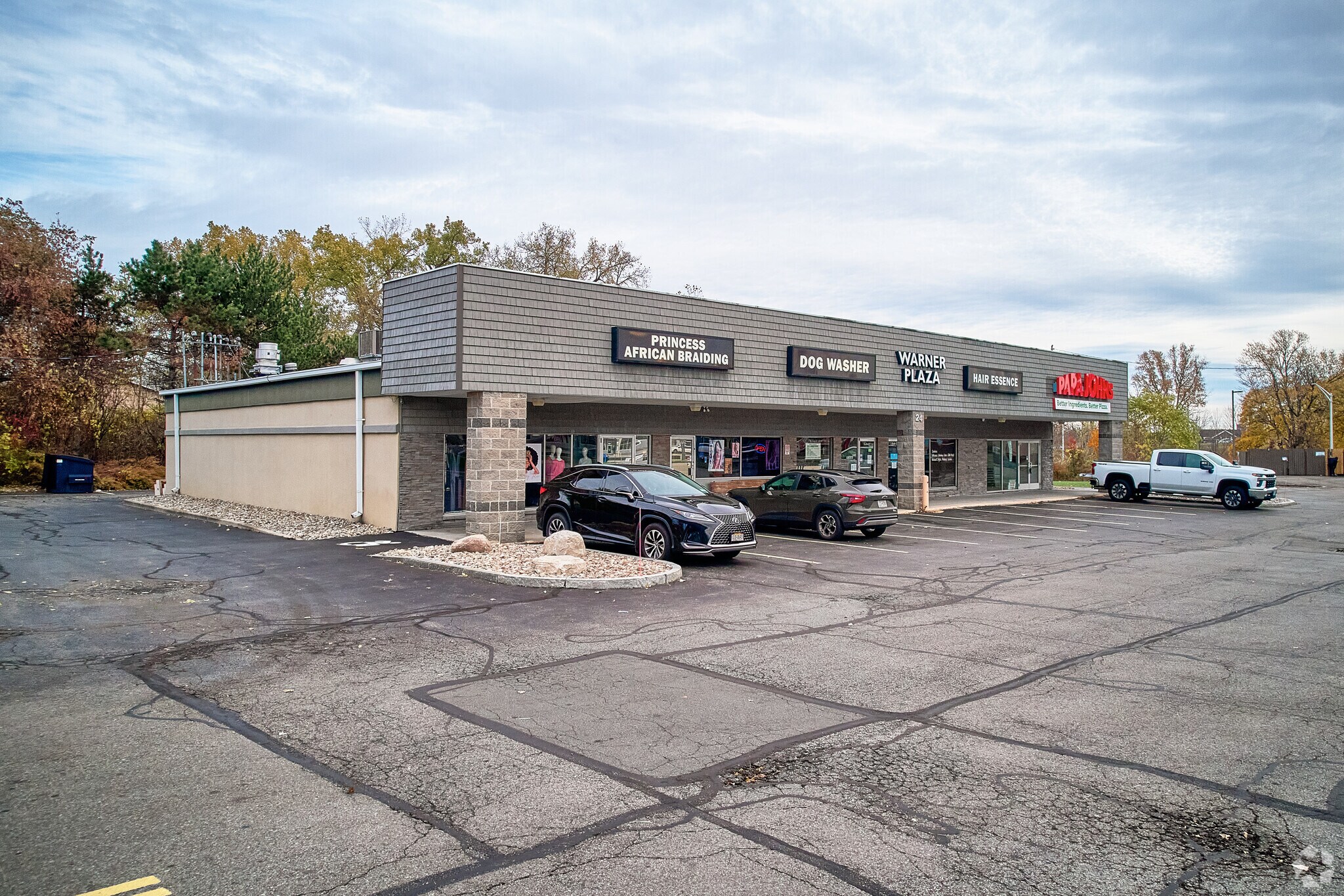4 Hinchey Rd, Rochester, NY for sale Primary Photo- Image 1 of 1