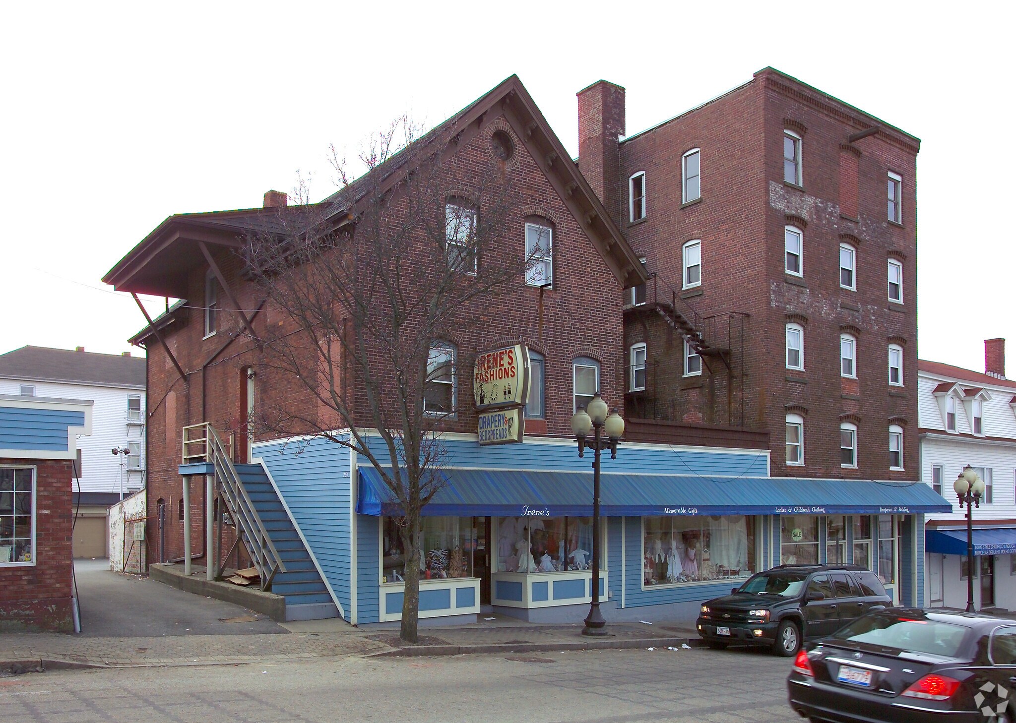 243 Columbia St, Fall River, MA for sale Primary Photo- Image 1 of 1