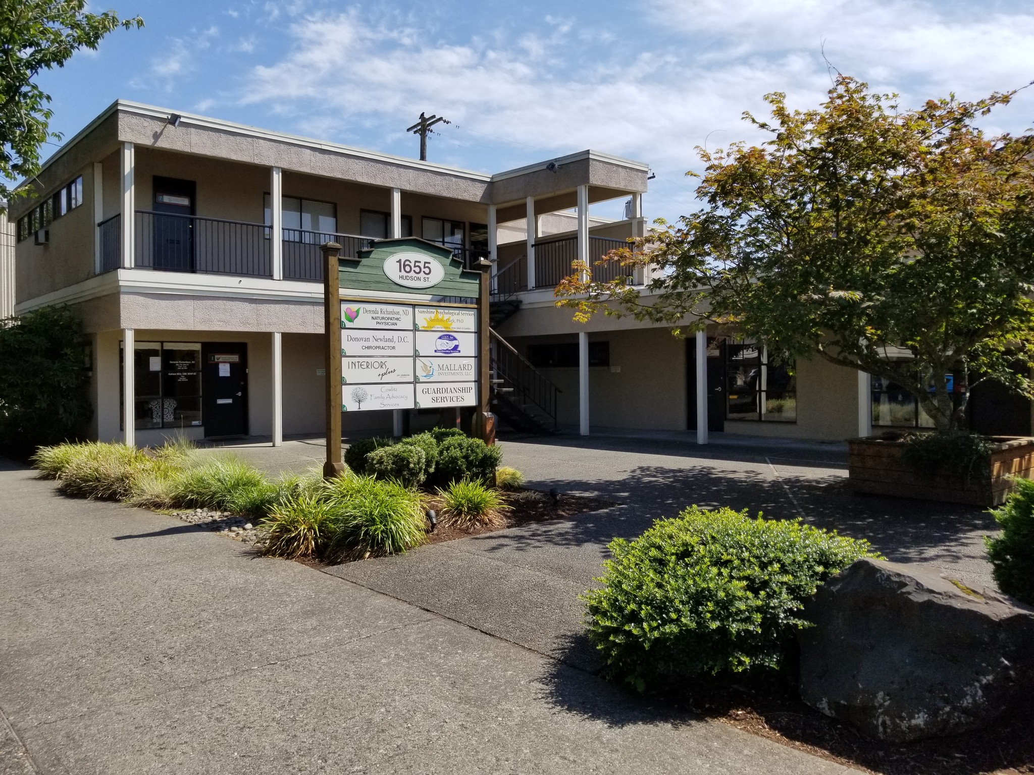 1655 Hudson St, Longview, WA for lease Building Photo- Image 1 of 13