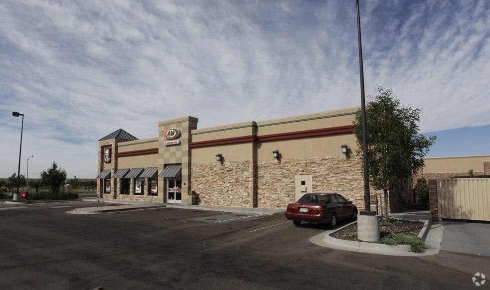 1590 Main St, Windsor, CO for lease - Building Photo - Image 2 of 3
