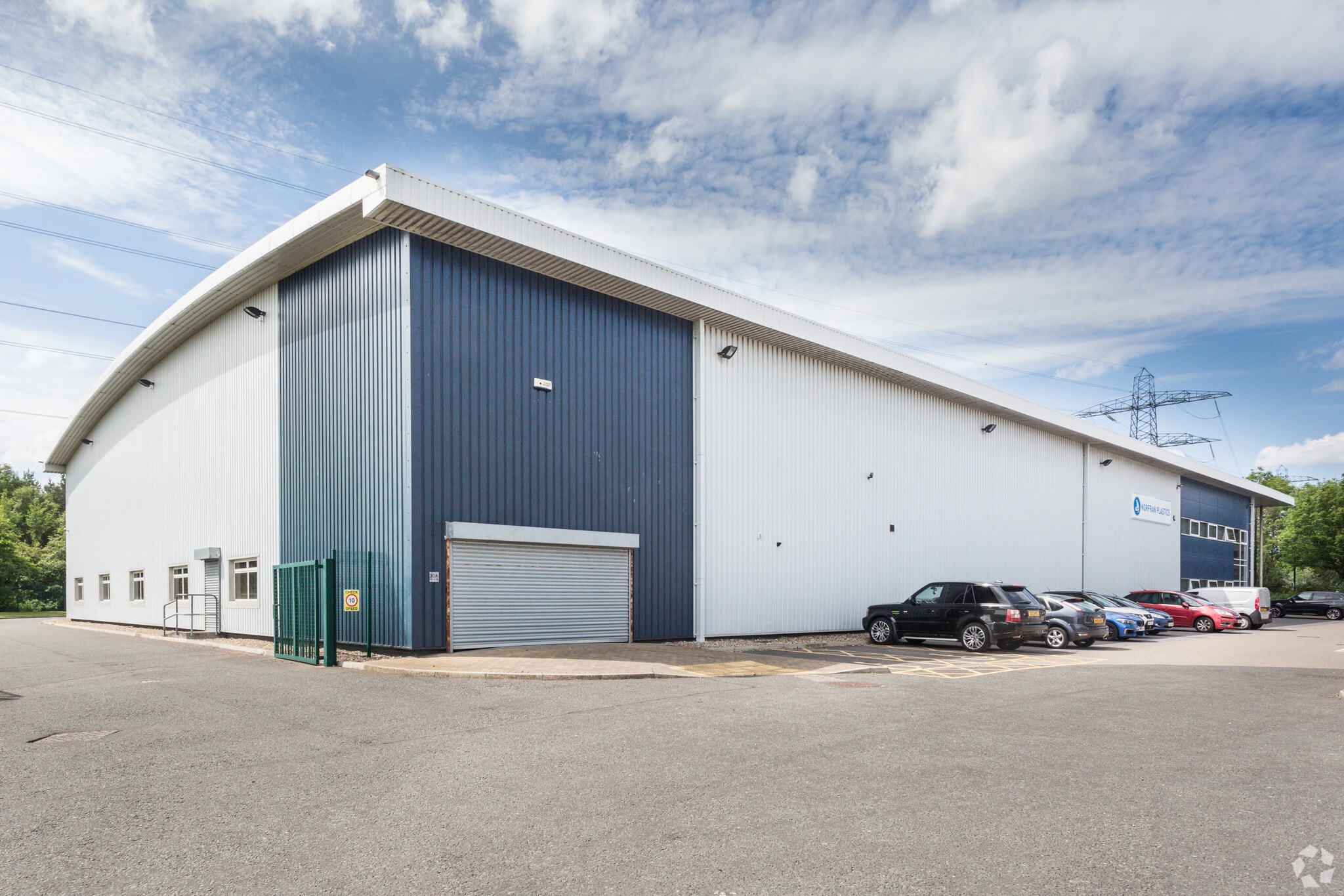 New York Way, Newcastle Upon Tyne for sale Primary Photo- Image 1 of 1