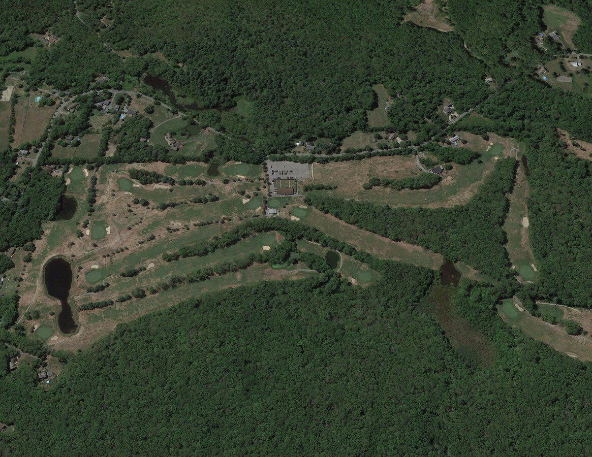 155 Perryville Rd, Rehoboth, MA 02769