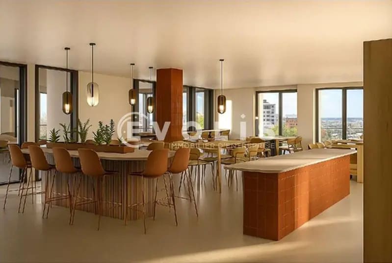 32 Rue Pierre Rigaud, Ivry-sur-Seine for lease - Building Photo - Image 3 of 7