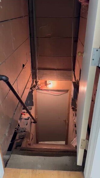 3600-3606 Western Ave, Knoxville, TN for sale - Commercial Listing Video - Image 3 of 28