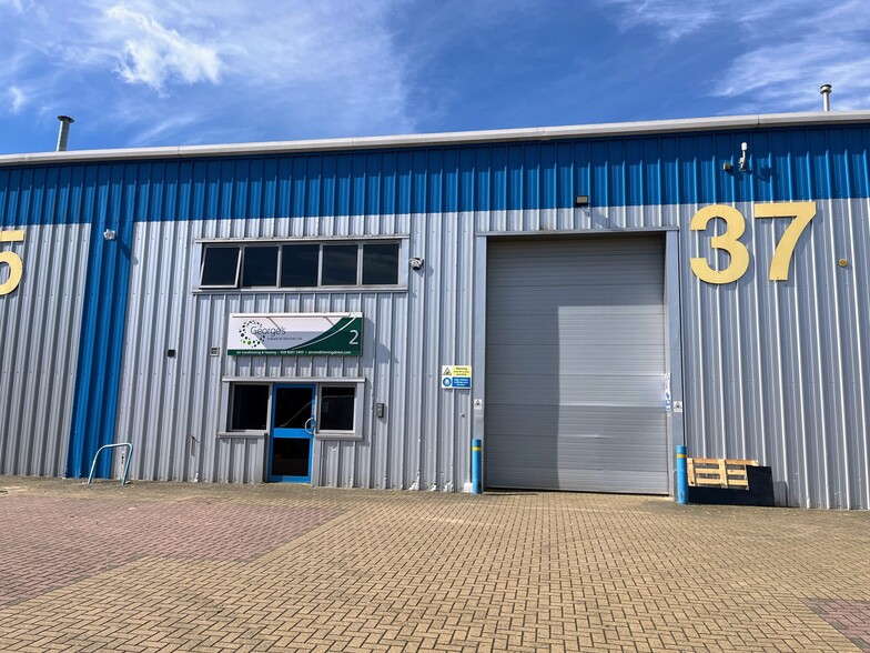 Hearle Way, Hatfield for lease - Building Photo - Image 2 of 2