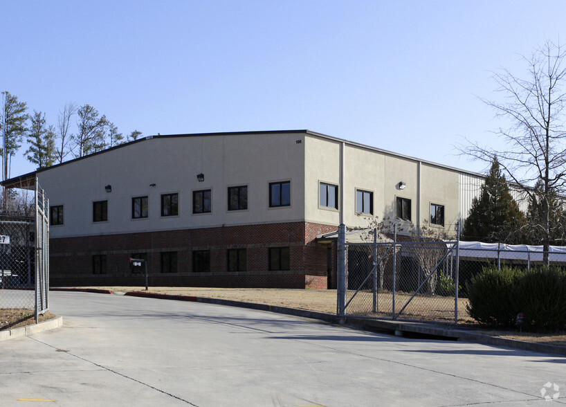 6727 Oak Ridge Commerce Way, Austell, GA for lease - Primary Photo - Image 2 of 7