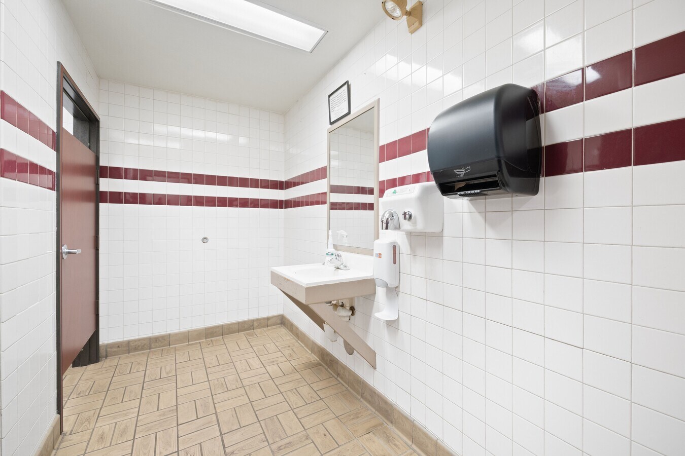 120 Kapp St, Dobson, NC 27017 former Burger King property, downtown