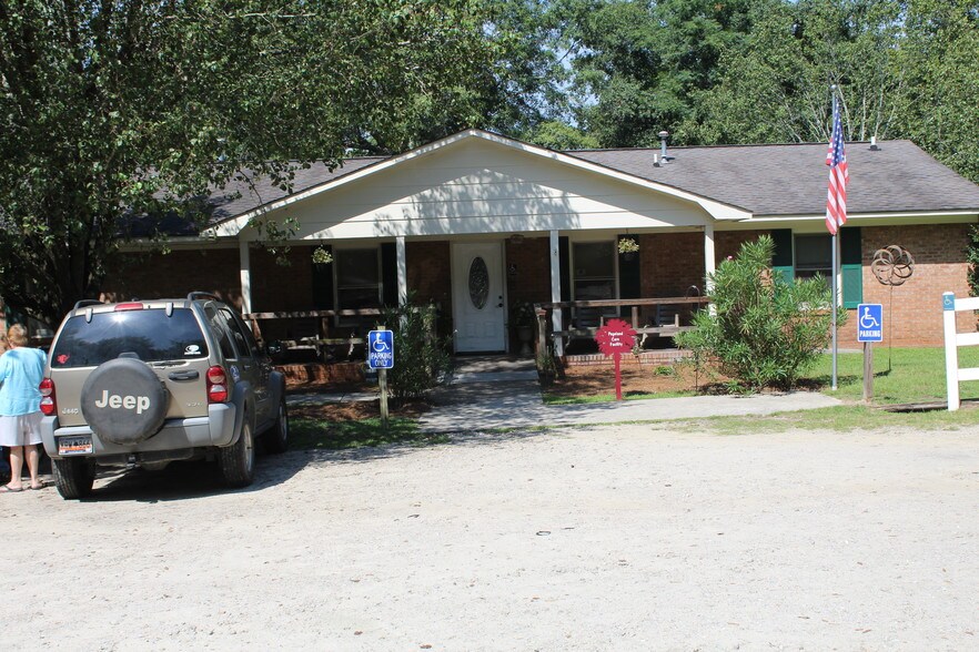 206 S Gum St, Pageland, SC, 29728 Assisted Living Property For Sale