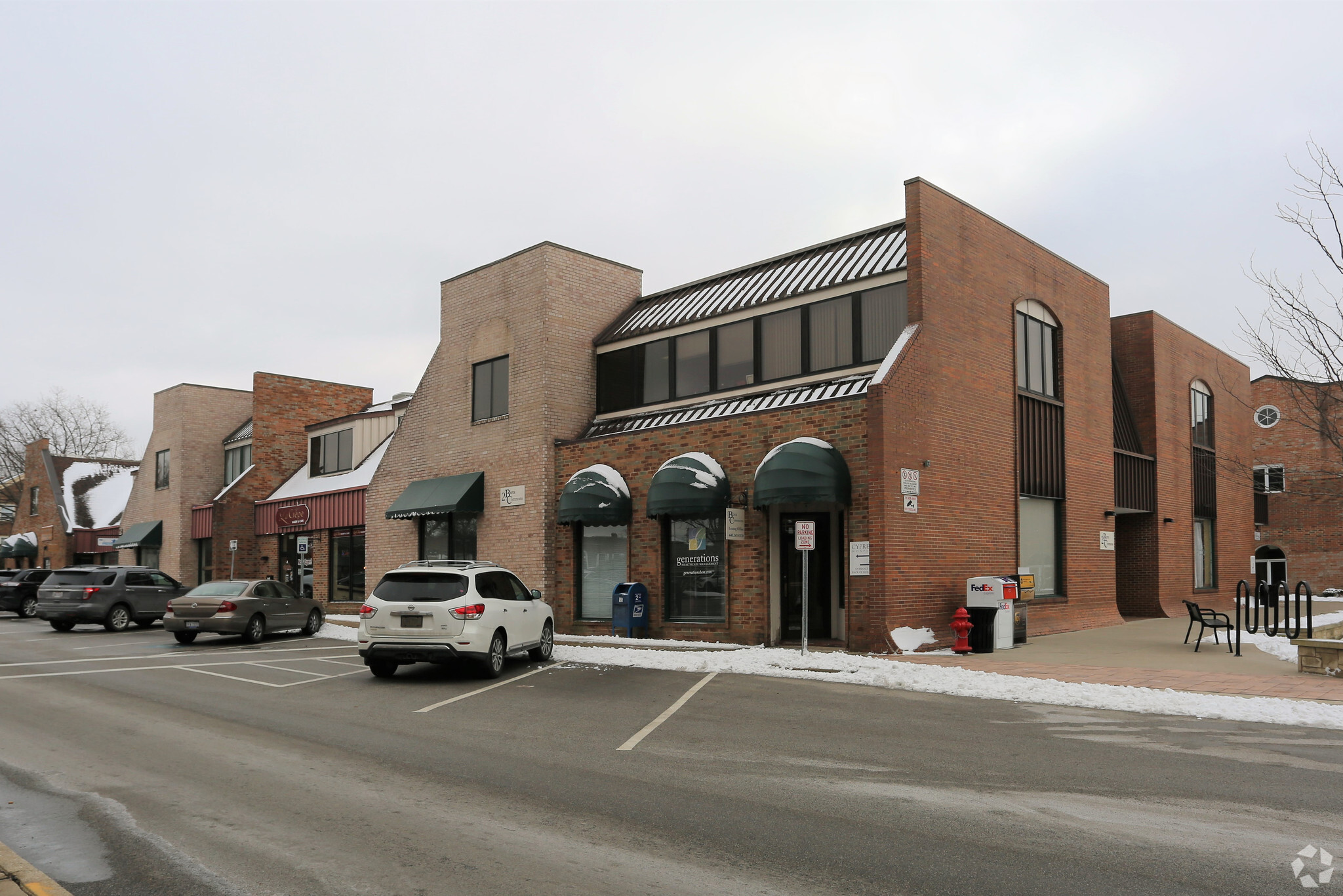 2 Berea Commons, Berea, OH for lease Building Photo- Image 1 of 8